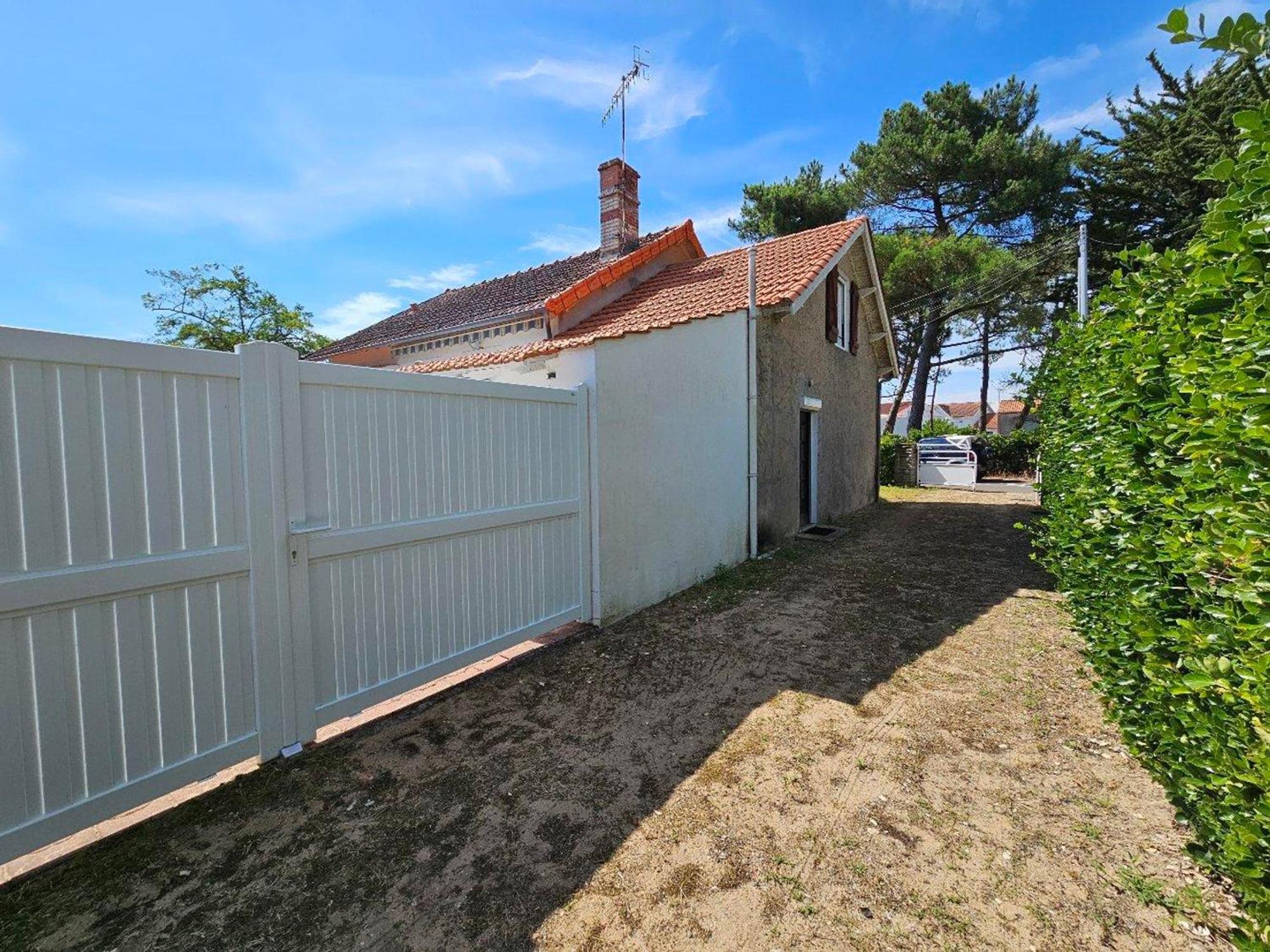 Charmante Maison Vendeenne A 350M De La Plage Avec Cour Ens. Et Parking - Fr-1-476-180 La Faute-sur-Mer Exterior photo